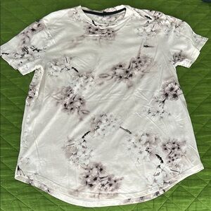 Hollister Floral Short Sleeve Tee - White and Black